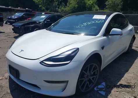 2022 Tesla Model 3 Long Range Dual Motor All-Wheel Drive из США, поврежденный, VIN 5YJ3E1EB8NF277387